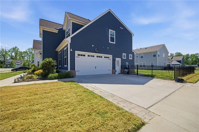 100 Sea Hero CT, Suffolk, VA 23435