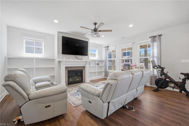 100 Sea Hero CT, Suffolk, VA 23435