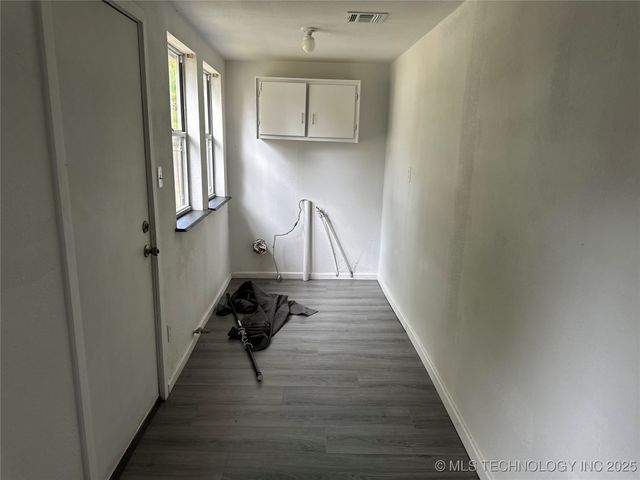 502 E Hazen Lane, Fort Gibson, OK 74434