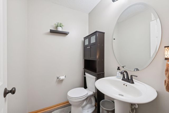 13305 Virginia Avenue S, Savage, MN 55378