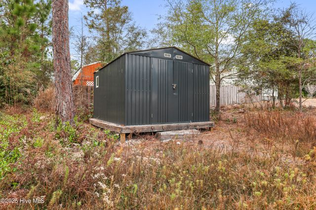 60 S Greensboro Road, Boiling Spring Lakes, NC 28461