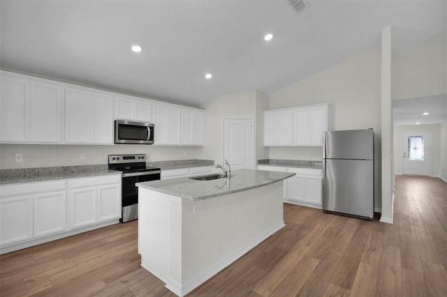 19 PINEAPPLE DRIVE, Palm Coast, FL 32164