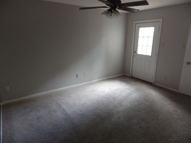 109 Springs Edge Drive, Conroe, TX 77356