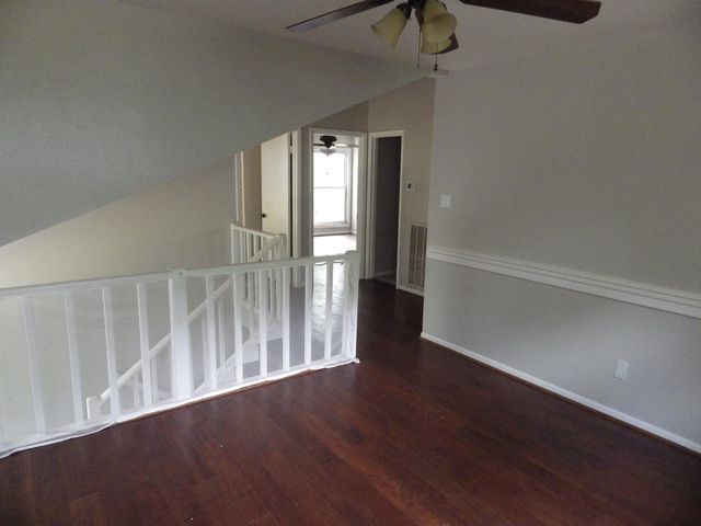 109 Springs Edge Drive, Conroe, TX 77356