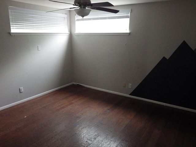 109 Springs Edge Drive, Conroe, TX 77356