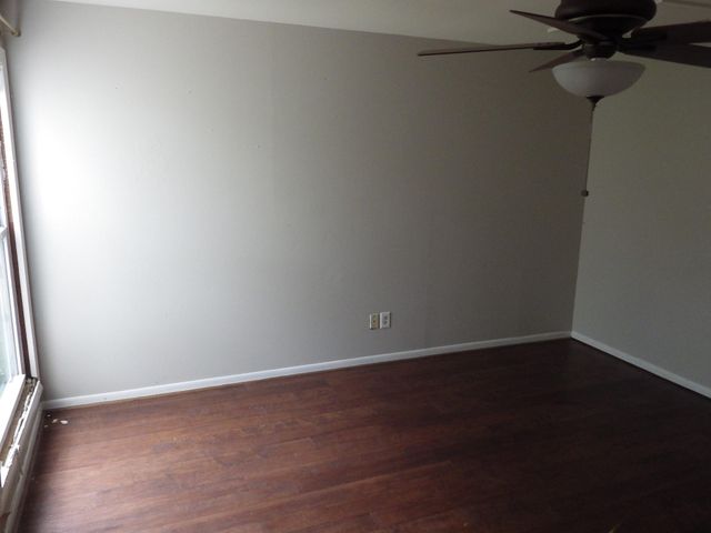 109 Springs Edge Drive, Conroe, TX 77356