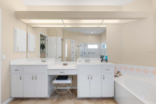 6710 PLEASANT HILL ROAD, Bradenton, FL 34203