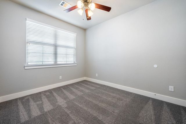 374 Madison Oaks Ave 12B, Georgetown, TX 78626