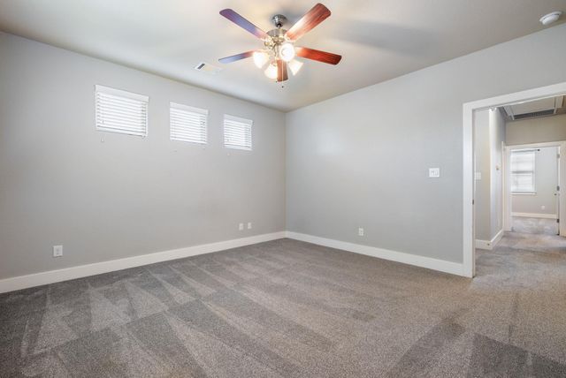 374 Madison Oaks Ave 12B, Georgetown, TX 78626
