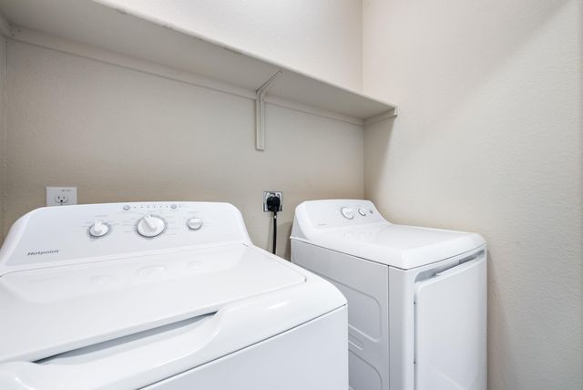 374 Madison Oaks Ave 12B, Georgetown, TX 78626