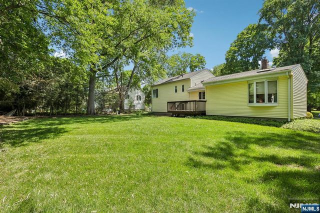 108 Kohring Circle, Harrington Park, NJ 07640