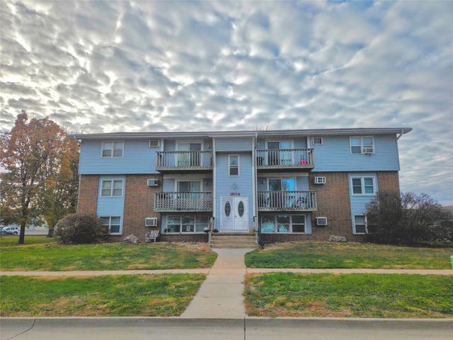 1718 & 1804 Dolores Street, Knoxville, IA 50138