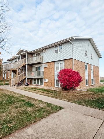 1718 & 1804 Dolores Street, Knoxville, IA 50138