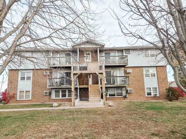 1718 & 1804 Dolores Street, Knoxville, IA 50138