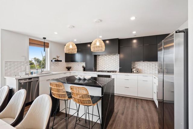 508 N Tremont Street A, Oceanside, CA 92054