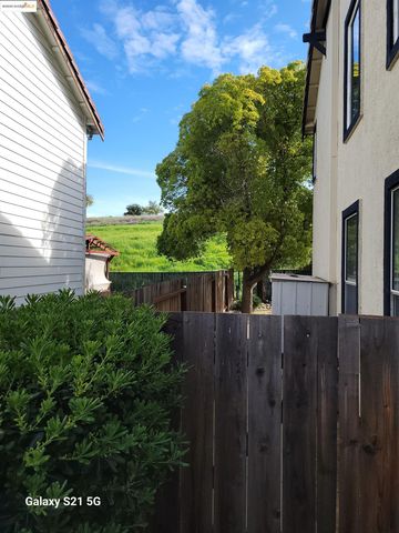 1071 Stonecrest Drive, Antioch, CA 94531