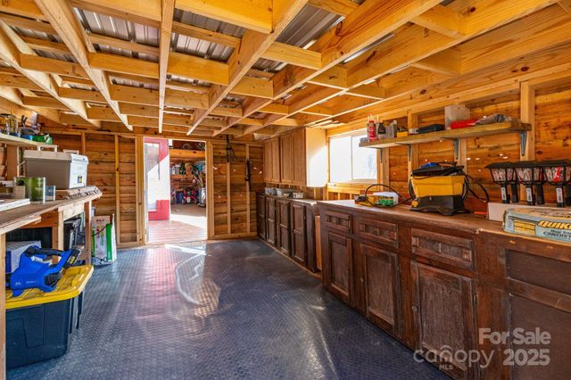 1010 & 1014 Melton Branch Road, Bakersville, NC 28705