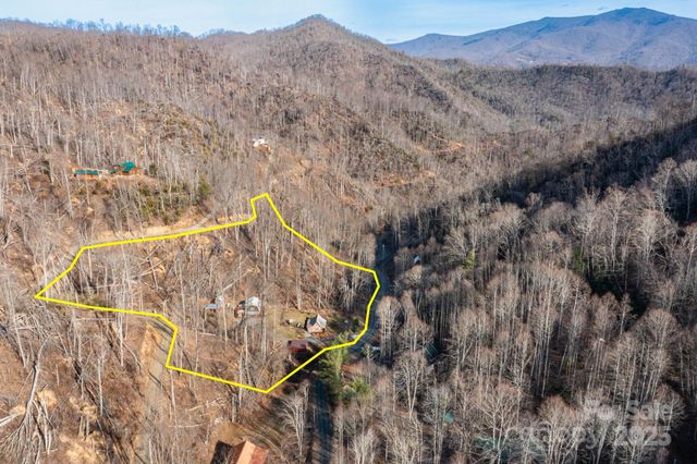 1010 & 1014 Melton Branch Road, Bakersville, NC 28705