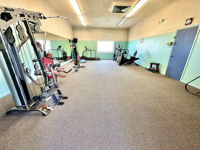 2880 Lake Osborne Drive 210, Lake Worth Beach, FL 33461
