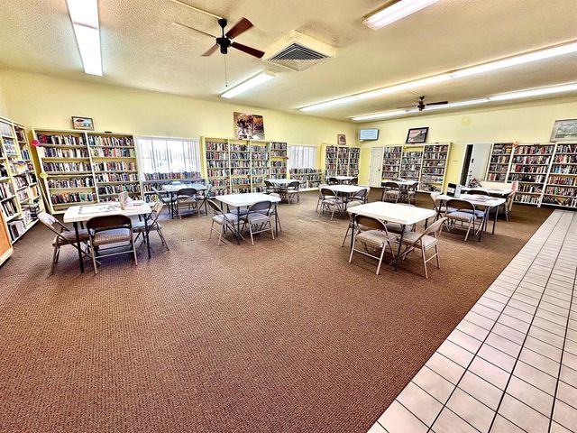 2880 Lake Osborne Drive 210, Lake Worth Beach, FL 33461