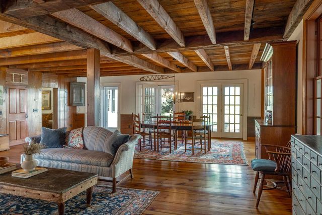 581 Whalley Road, Charlotte, VT 05445