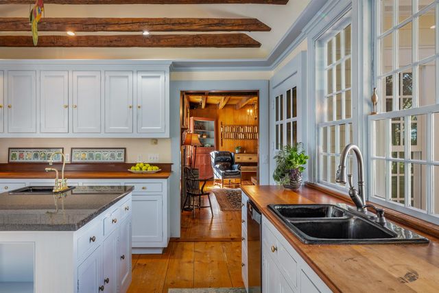581 Whalley Road, Charlotte, VT 05445