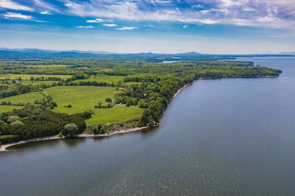 581 Whalley Road, Charlotte, VT 05445
