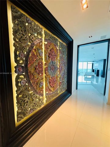 900 Biscayne Blvd 6207, Miami, FL 33132