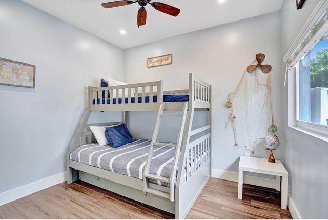 2622 NE 27th Avenue, Lighthouse Point, FL 33064