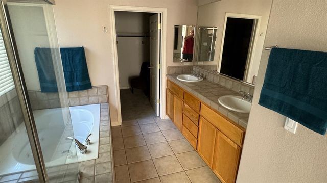 121 Quail Meadow Ln, Copperopolis, CA 95228