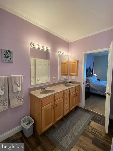 47 DAPHNE CT, Douglassville, PA 19518