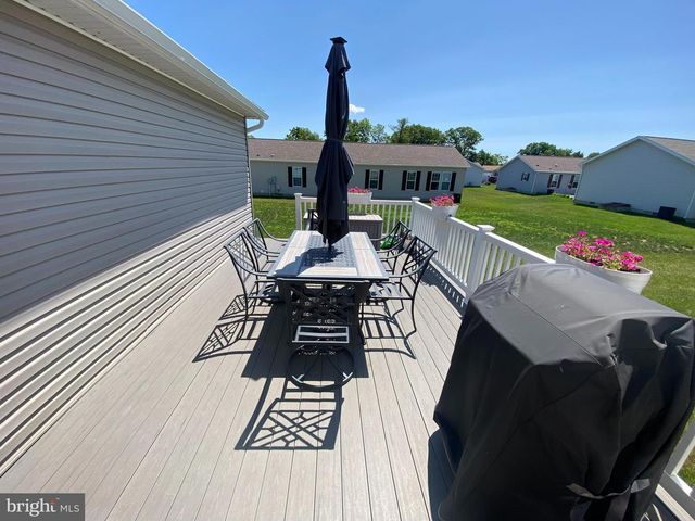 47 DAPHNE CT, Douglassville, PA 19518