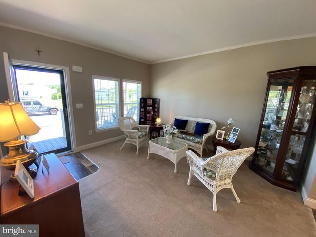 47 DAPHNE CT, Douglassville, PA 19518