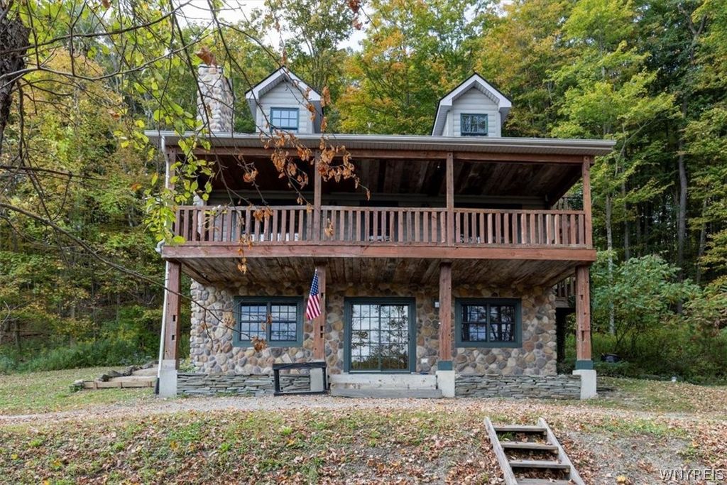 8540 Hayes Hollow Road, Colden, NY 14033