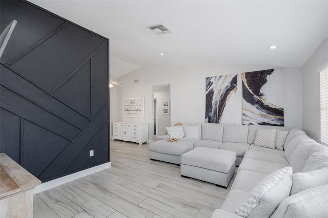 9135 HAWKINS COURT, New Port Richey, FL 34655