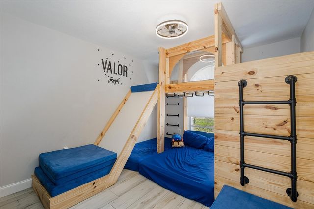 9135 HAWKINS COURT, New Port Richey, FL 34655