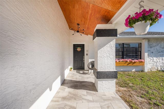 9135 HAWKINS COURT, New Port Richey, FL 34655