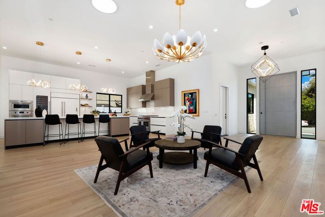 20171 Bayview Avenue, Newport Beach, CA 92660