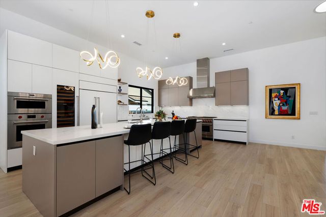 20171 Bayview Avenue, Newport Beach, CA 92660