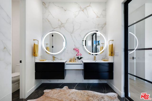 20171 Bayview Avenue, Newport Beach, CA 92660