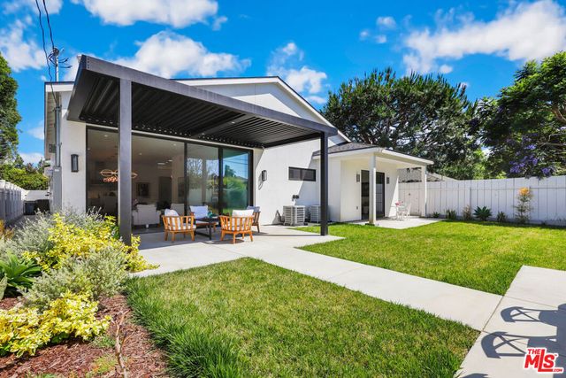 20171 Bayview Avenue, Newport Beach, CA 92660