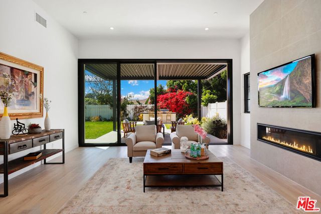 20171 Bayview Avenue, Newport Beach, CA 92660