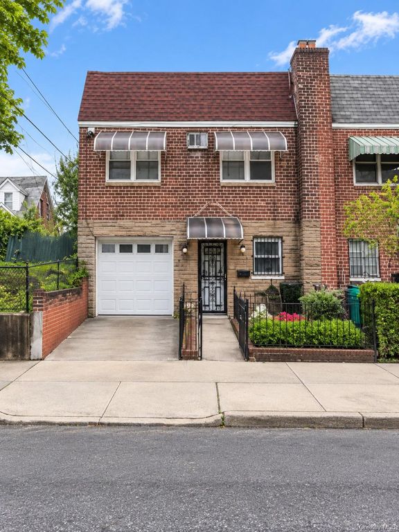 6636 Alderton Street, Rego Park, NY 11374 — exterior
