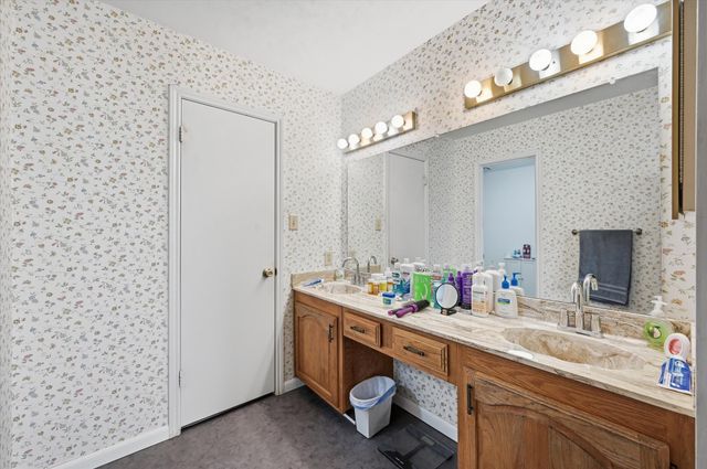 3928 Churchill Drive, Flower Mound, TX 75028