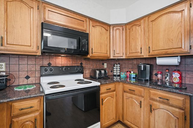 3928 Churchill Drive, Flower Mound, TX 75028