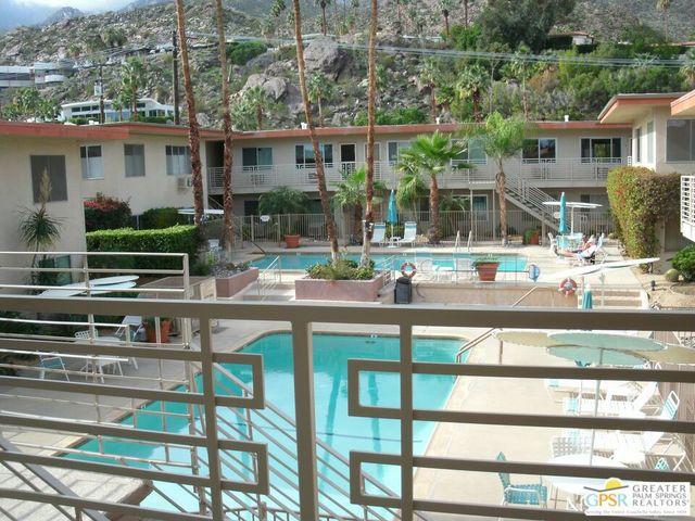 2290 S Palm Canyon Drive 114, Palm Springs, CA 92264