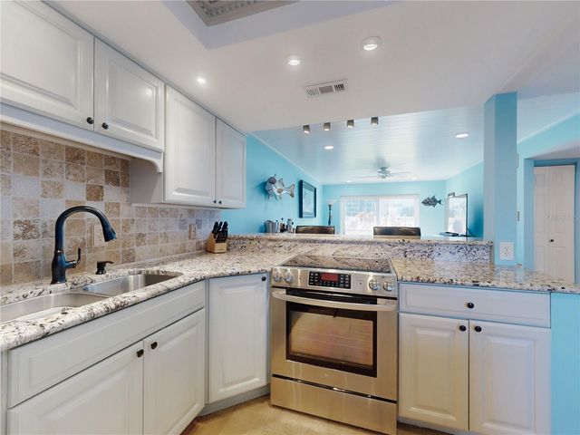 325 N CAUSEWAY B107, New Smyrna Beach, FL 32169