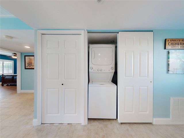 325 N CAUSEWAY B107, New Smyrna Beach, FL 32169