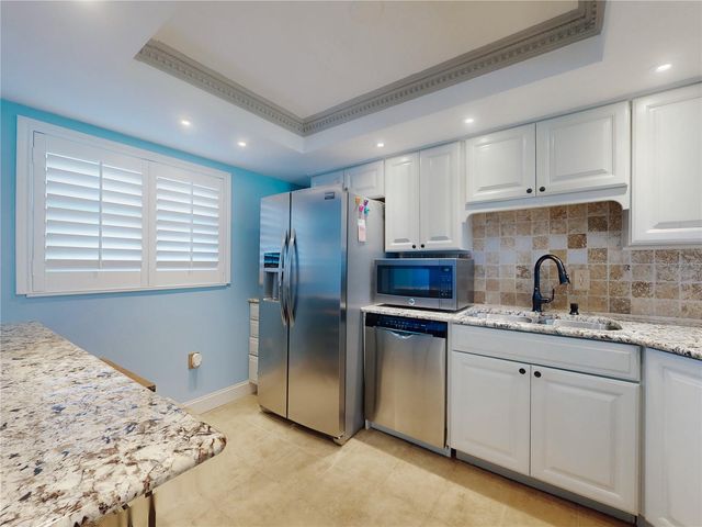 325 N CAUSEWAY B107, New Smyrna Beach, FL 32169