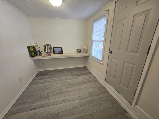 323 Burnt Gin Rd, Gaffney, SC 29340
